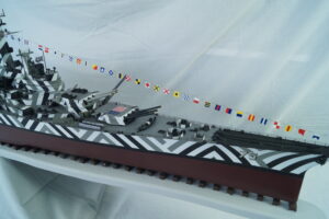 Modelisme-maquette-au-200-USS-Lake-Michigan-base-de-Iowa-413-20210917-185342